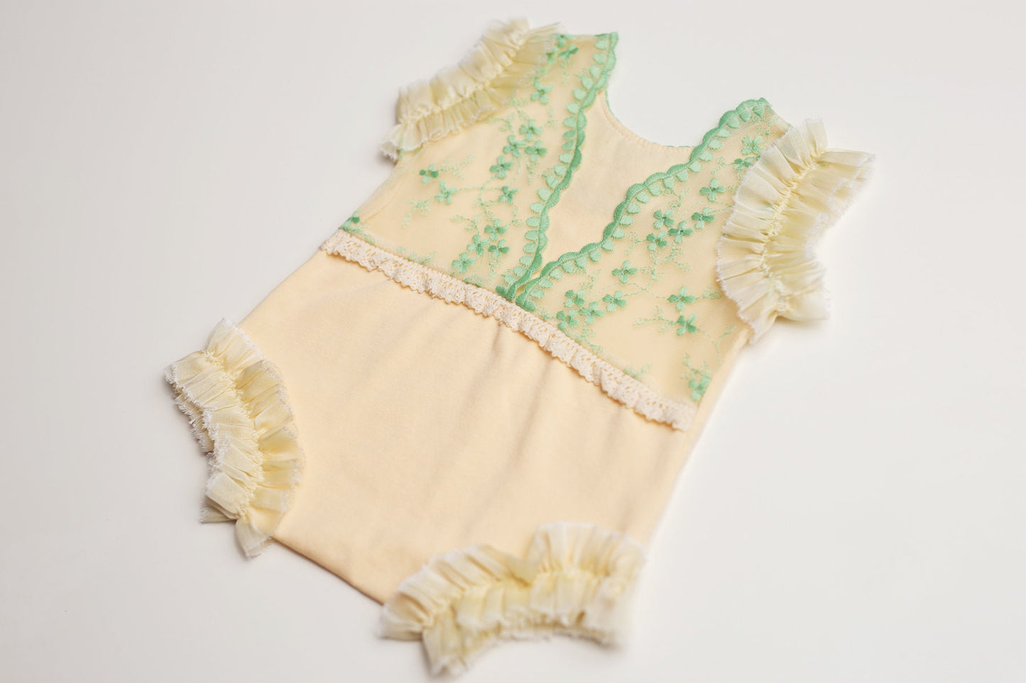 Cream newborn baby girl romper,Newborn Outfit,Newborn Girl Outfit,Newborn Photography Props,Newborn Photo Props,Pregnancy gift