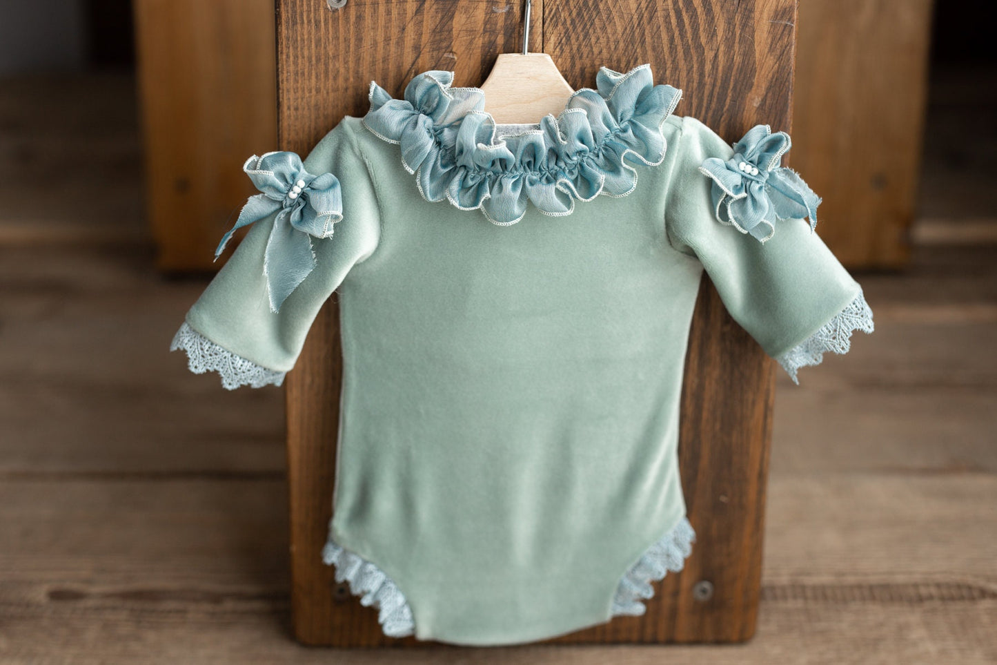 Newborn velvet Romper,Newborn Girl Outfit, Newborn Girl Romper,Newborn Romper, Newborn Outfit, Newborn Photography Props,Newborn Photo Props