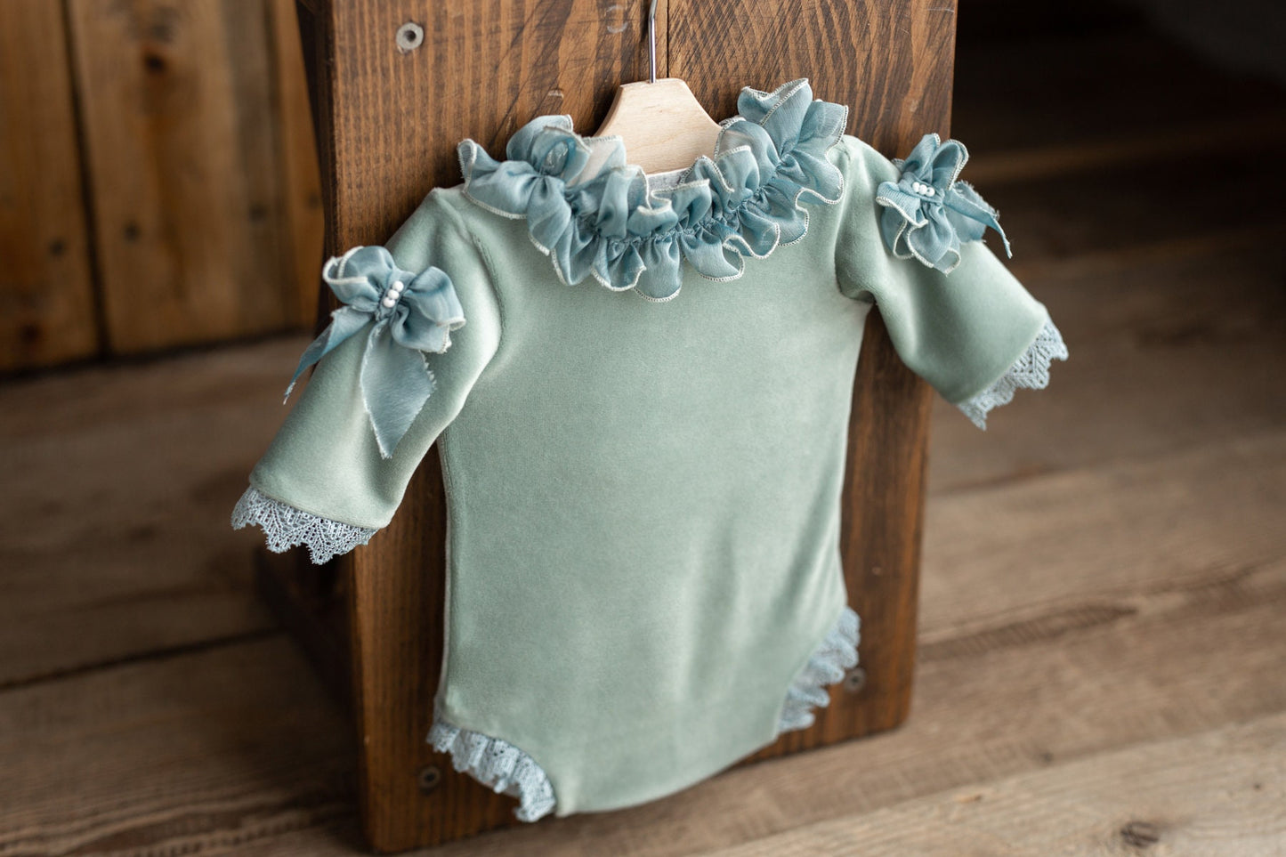 Newborn velvet Romper,Newborn Girl Outfit, Newborn Girl Romper,Newborn Romper, Newborn Outfit, Newborn Photography Props,Newborn Photo Props