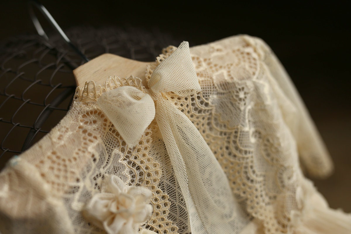 Newborn girl romper with elegant lace trim & headband,Newborn Romper,Newborn photography prop,Newborn photo outfit girl,Pregnancy gift