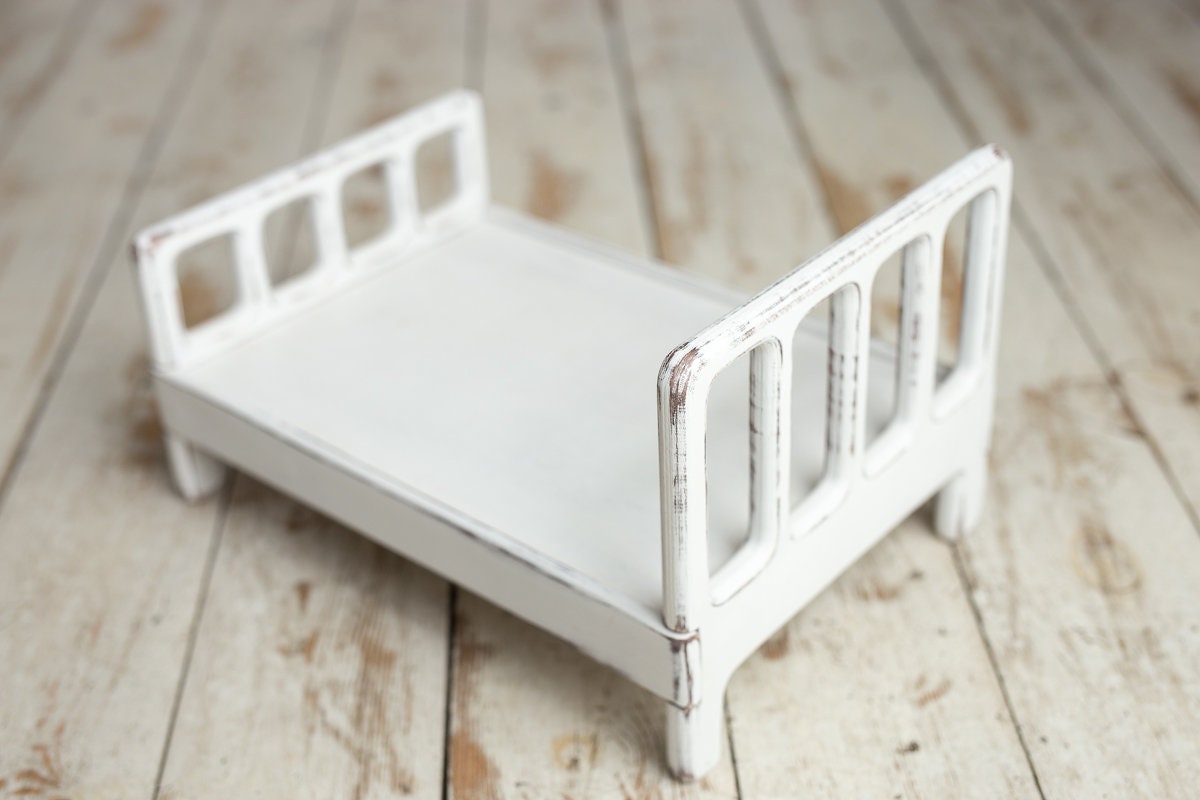 Newborn Wooden Bed,Real Wood Newborn Bed Prop,Newborn Photography Props,Newborn Photo Prop,Nursery Decor,Doll Bed,Rustic Wooden Bed
