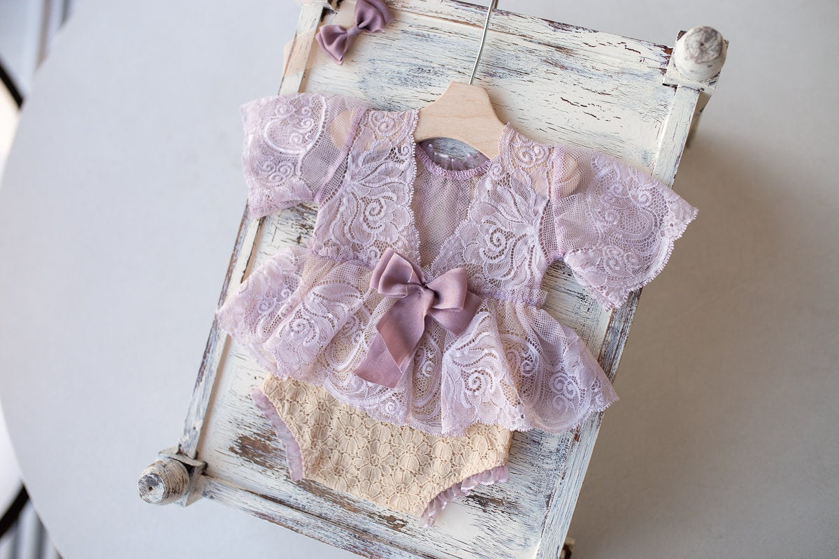 Photo outfit Baby Girl lace romper, Newborn Girl Outfit, Newborn Lace Romper, Newborn Outfit, Newborn Photography Props, Newborn Photo Props