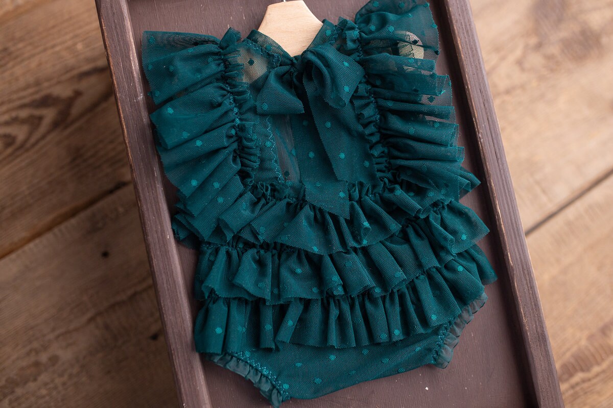Sea wave Newborn girl romper,Newborn photo outfit girl,Newborn Girl Bonnet,Newborn photography prop,Newborn photo prop set,Newborn prop