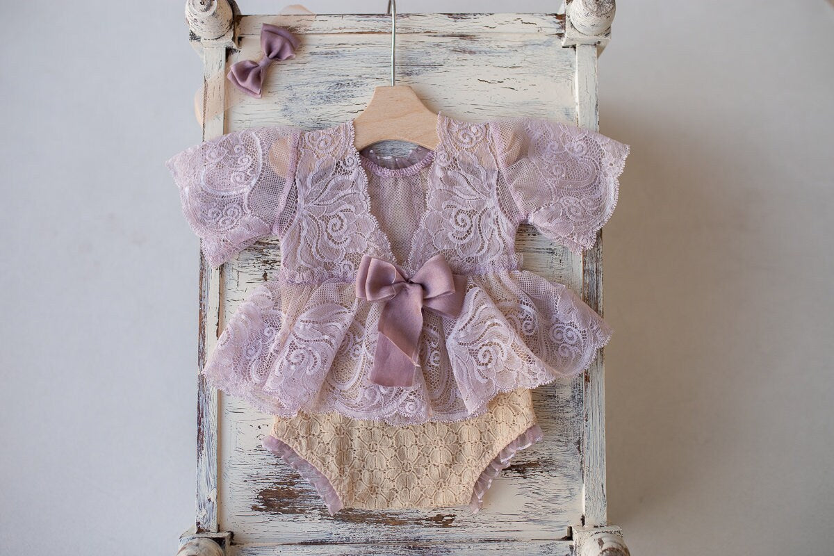 Photo outfit Baby Girl lace romper, Newborn Girl Outfit, Newborn Lace Romper, Newborn Outfit, Newborn Photography Props, Newborn Photo Props