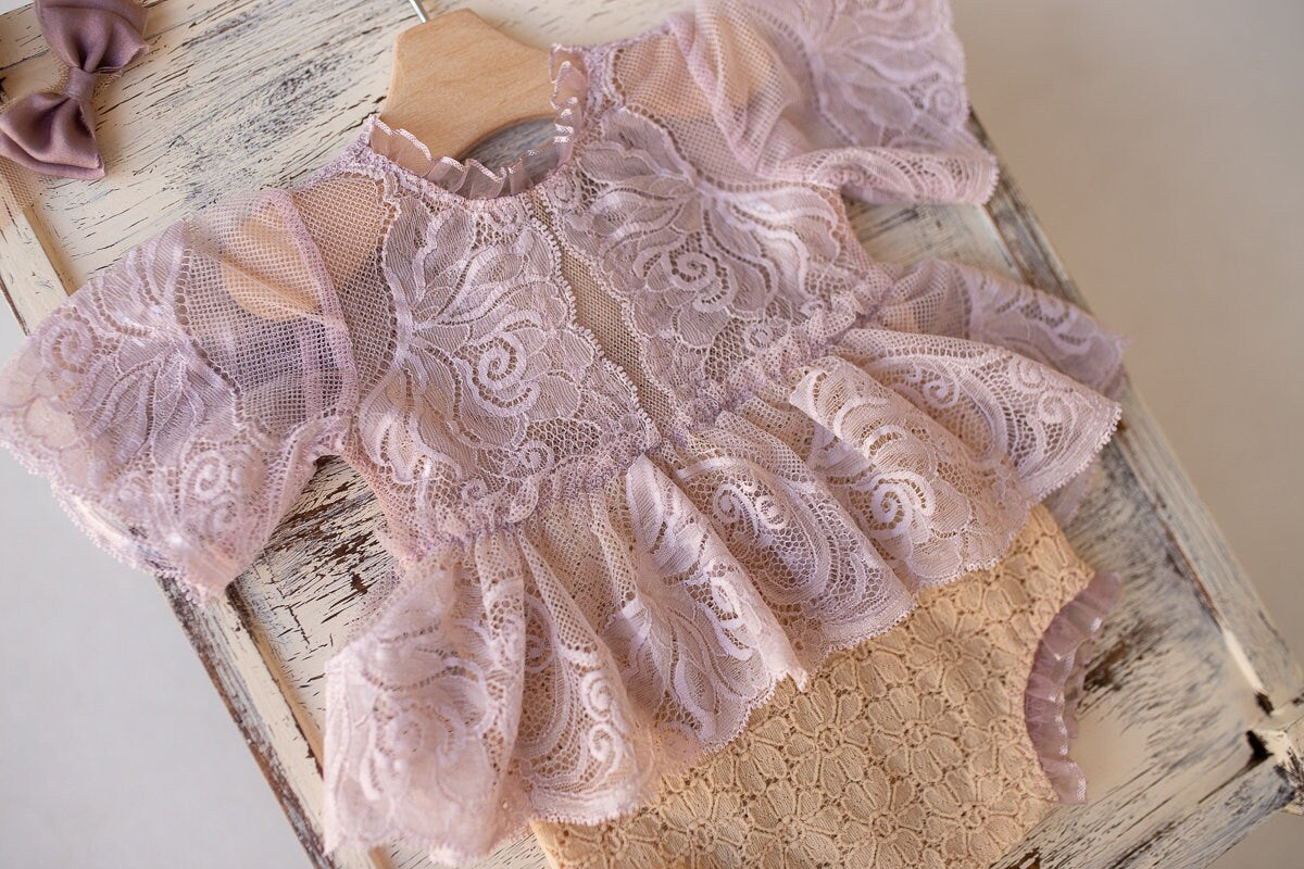 Photo outfit Baby Girl lace romper, Newborn Girl Outfit, Newborn Lace Romper, Newborn Outfit, Newborn Photography Props, Newborn Photo Props