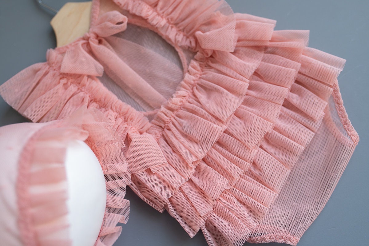 Newborn girl photo outfit lace romper,Newborn girl lace bonnet,Newborn photography prop,Newborn photo prop set,Newborn prop,Pregnancy gift