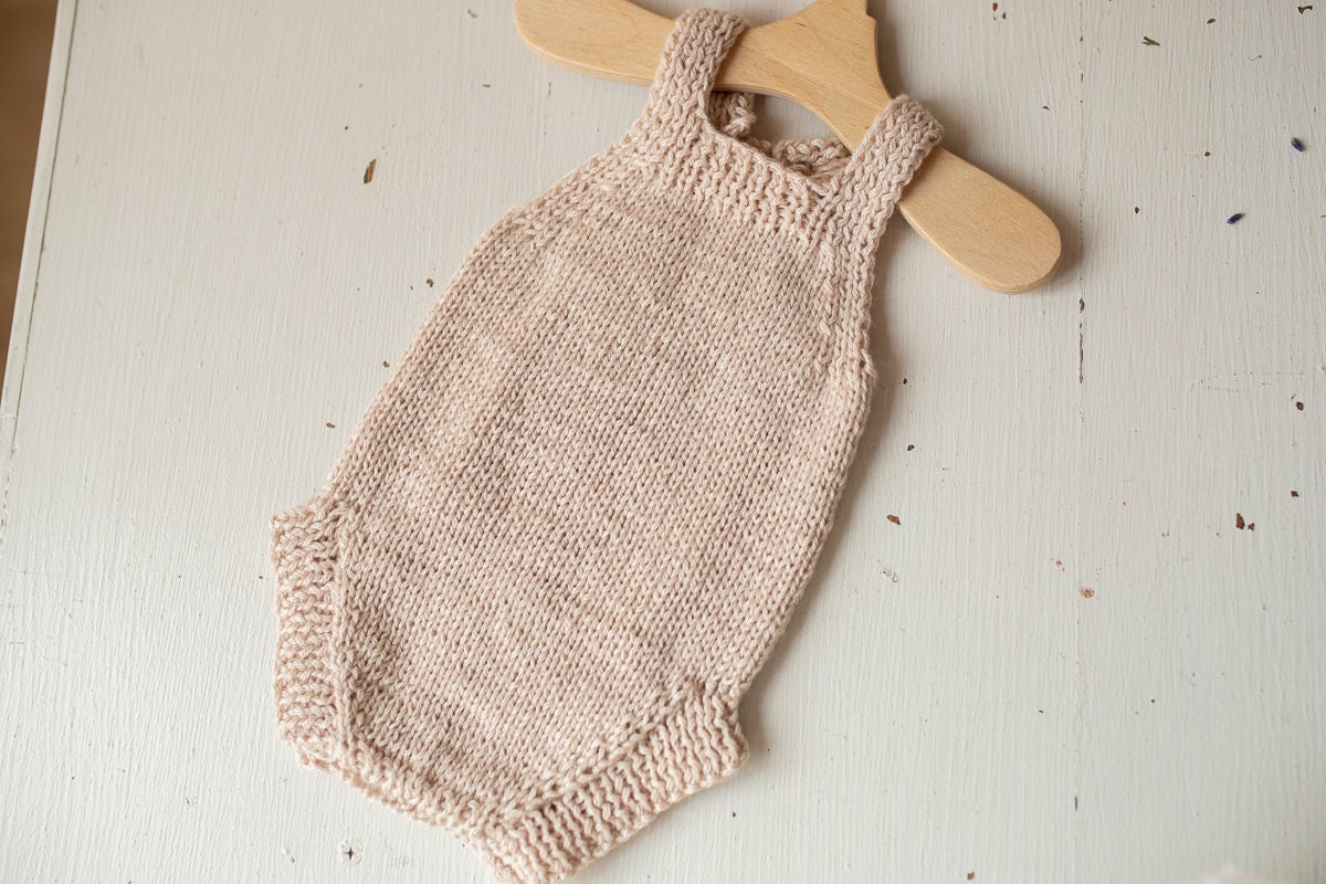 Knitted romper & bonnet,Newborn Photography Prop Set,Newborn photography outfit,Newborn girl photoshoot outfit,Pregnancy gift,Newborn props