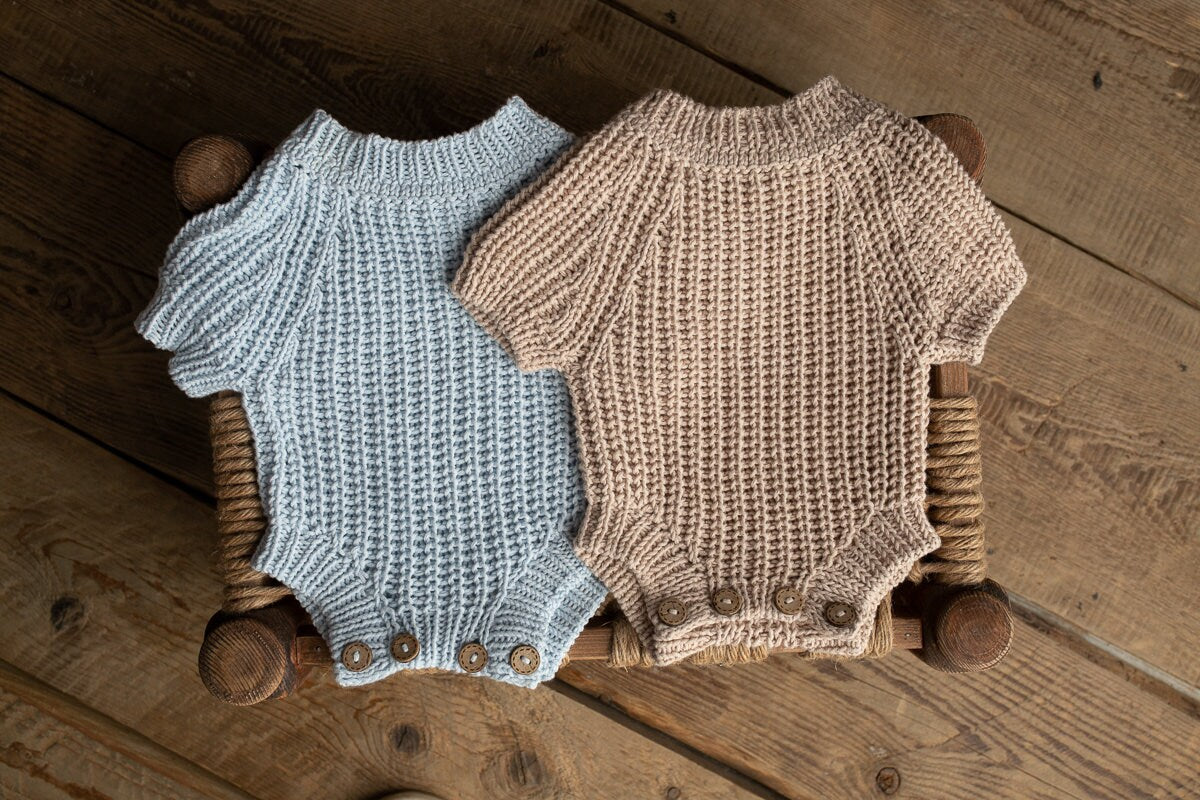 Newborn Knit romper,Newborn Knited set,Newborn Hat,Newborn outfit,Newborn cap,Newborn photography,Pregnancy gift,Knitted newborn photo props
