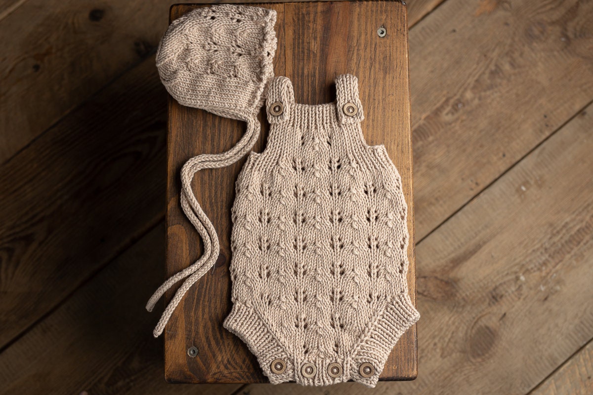 Knitted romper & bonnet,Newborn Photography Prop Set,Newborn photography outfit,Newborn girl photoshoot outfit,Pregnancy gift,Newborn props