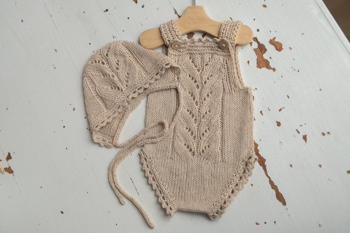 Knitted romper & bonnet,Newborn Photography Prop Set,Newborn photography outfit,Newborn girl photoshoot outfit,Pregnancy gift,Newborn props