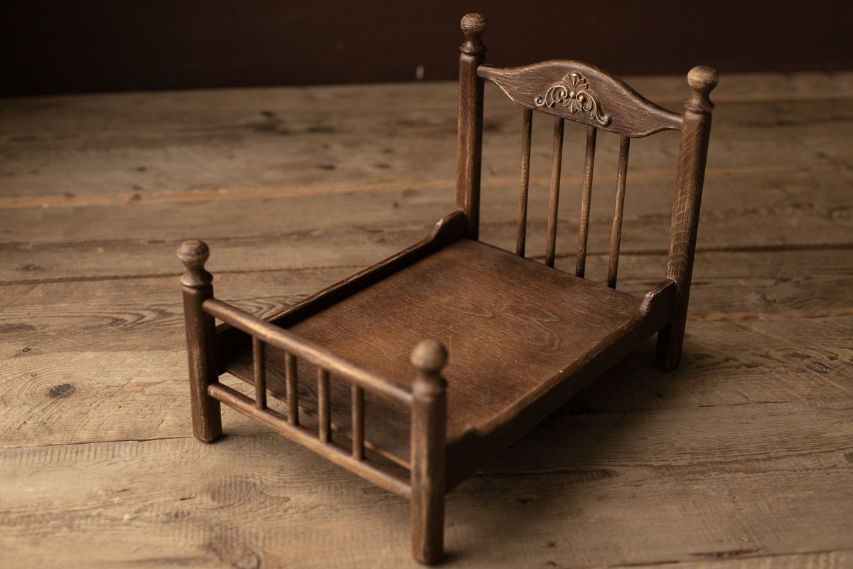 Newborn Wooden Bed,Real Wood Newborn crib Prop,Newborn Photography Props,Newborn Photo Prop,Nursery Decor,Doll Bed,Rustic Wooden Bed