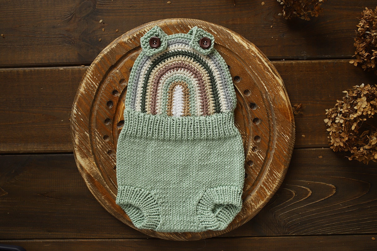 Newborn Knit romper,Newborn Knited set,Newborn Hat,Newborn outfit,Newborn cap,Newborn photography,Pregnancy gift,Knitted newborn photo props