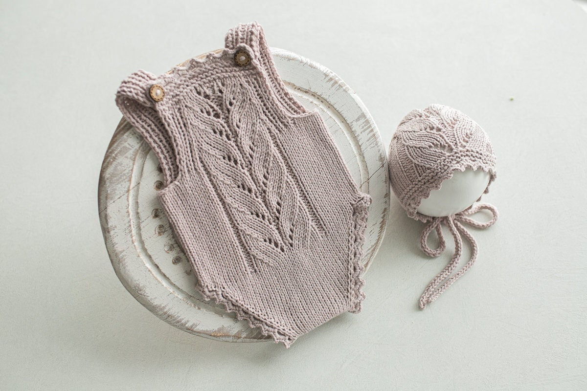 Knitted romper & bonnet,Newborn Photography Prop Set,Newborn photography outfit,Newborn girl photoshoot outfit,Pregnancy gift,Newborn props