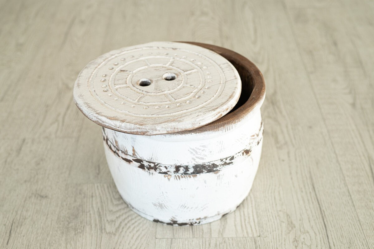 Newborn wood barrel,Newborn barrel,Newborn wooden bowl,Carved Wooden barrel,Newborn photography,Newborn photo prop,Newborn wood bucket