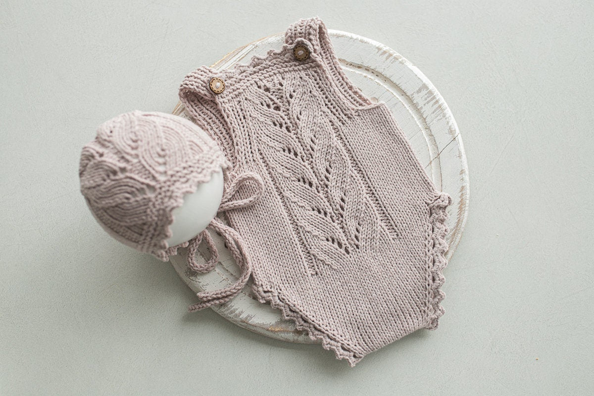 Knitted romper & bonnet,Newborn Photography Prop Set,Newborn photography outfit,Newborn girl photoshoot outfit,Pregnancy gift,Newborn props