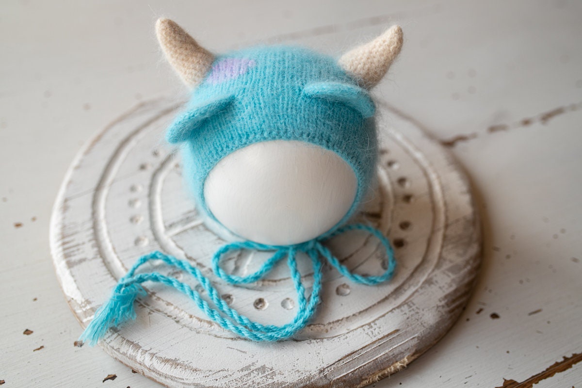 Knitted Romper and bonnet Monster ,Newborn Photography Prop Set,Newborn photography outfit,Newborn girl photoshoot outfit,Newborn Outfit