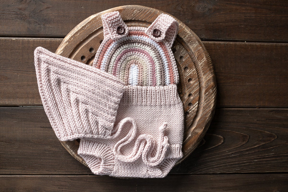 Newborn Knit romper,Newborn Knited set,Newborn Hat,Newborn outfit,Newborn cap,Newborn photography,Pregnancy gift,Knitted newborn photo props
