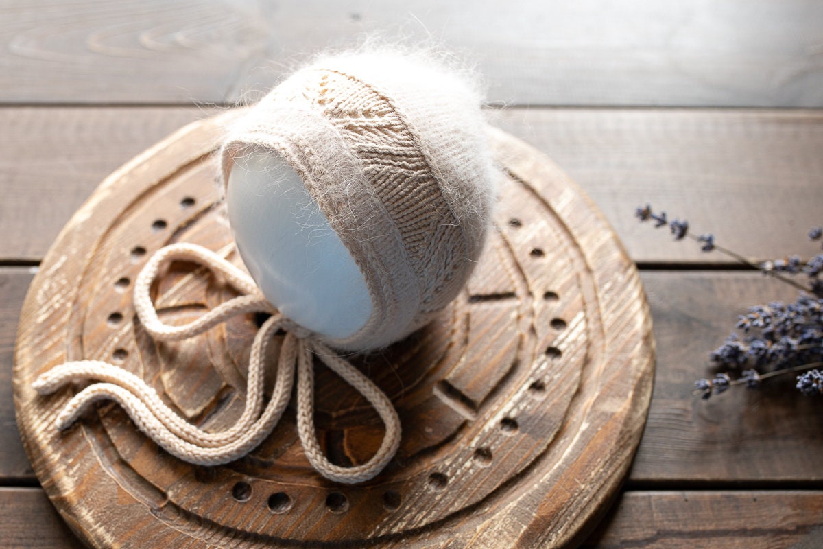 Knitted romper and bonnet,Newborn Photography Prop Set,Newborn photography outfit,Newborn girl photoshoot outfit,Pregnancy gift