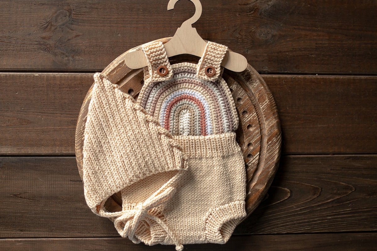 Newborn Knit romper,Newborn Knited set,Newborn Hat,Newborn outfit,Newborn cap,Newborn photography,Pregnancy gift,Knitted newborn photo props