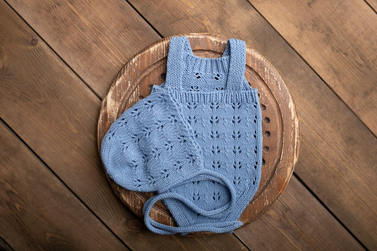 Knitted romper and bonnet,Newborn knitted Set,Newborn photography outfit,Newborn girl photoshoot outfit,Pregnancy gift,newborn knit outfit