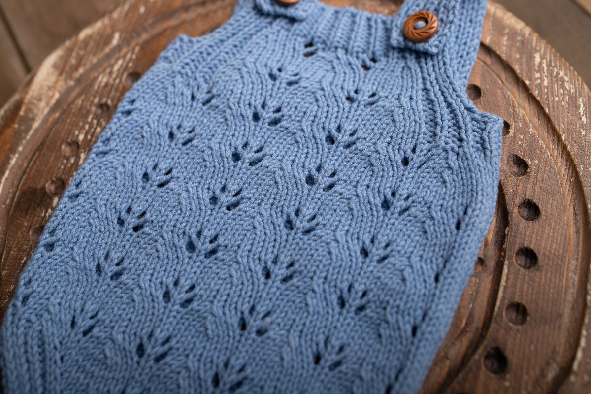 Knitted romper and bonnet,Newborn knitted Set,Newborn photography outfit,Newborn girl photoshoot outfit,Pregnancy gift,newborn knit outfit