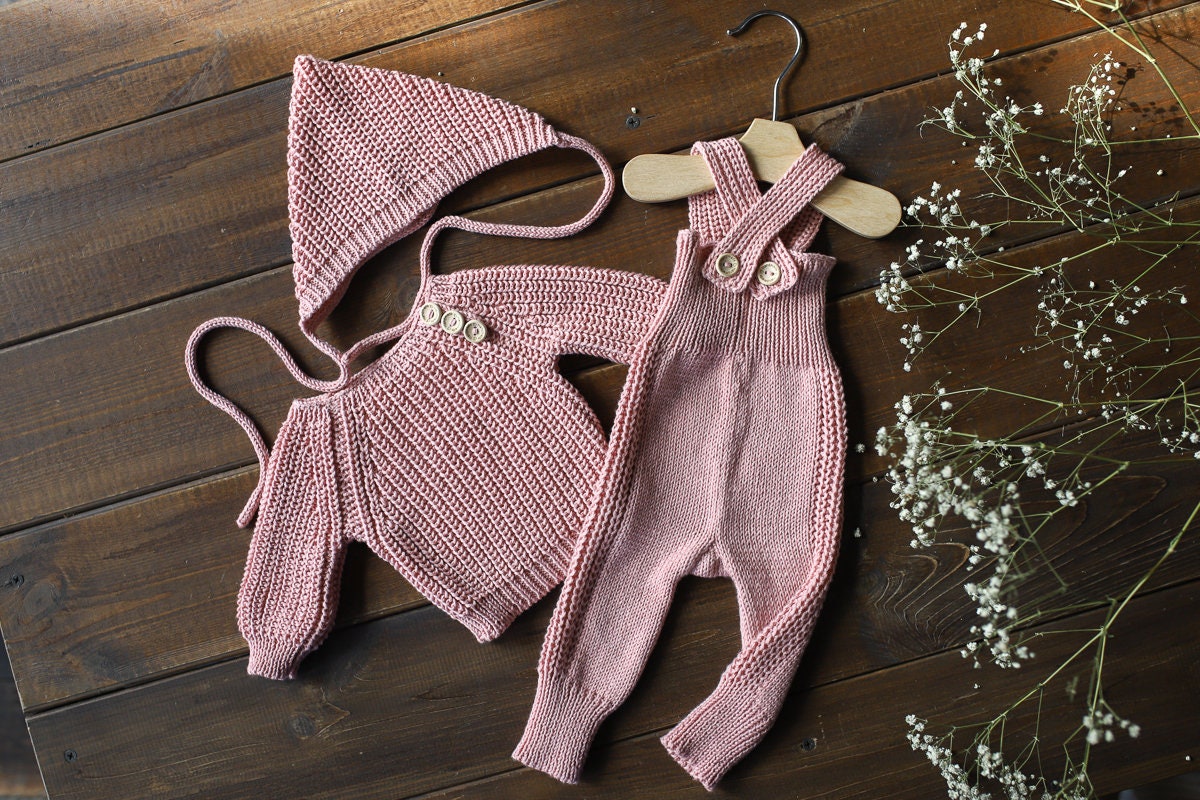 Newborn Knited set,Newborn Knit romper,Newborn Hat,Newborn outfit,Newborn photography,Pregnancy gift,Knitted newborn photo props