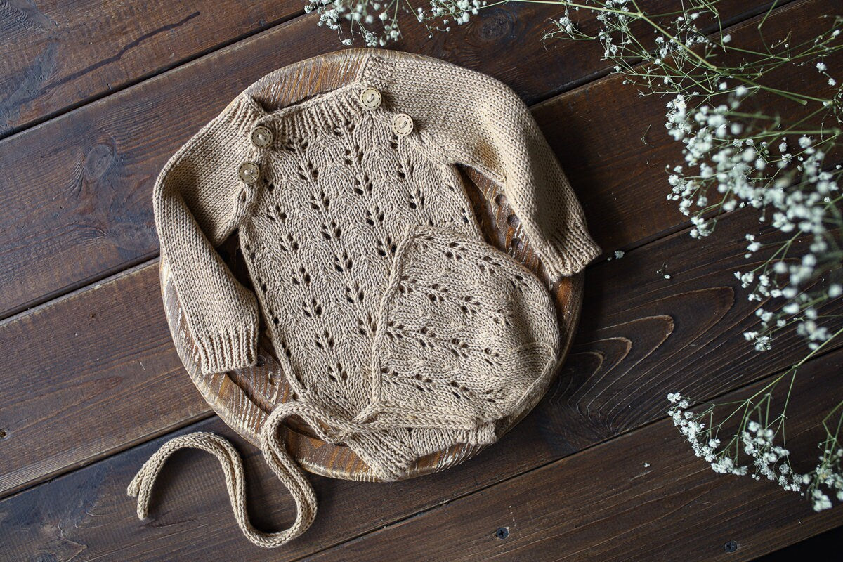 Knitted romper and bonnet,Newborn Photography Prop Set,Newborn photography outfit,Newborn girl photoshoot outfit,Pregnancy gift