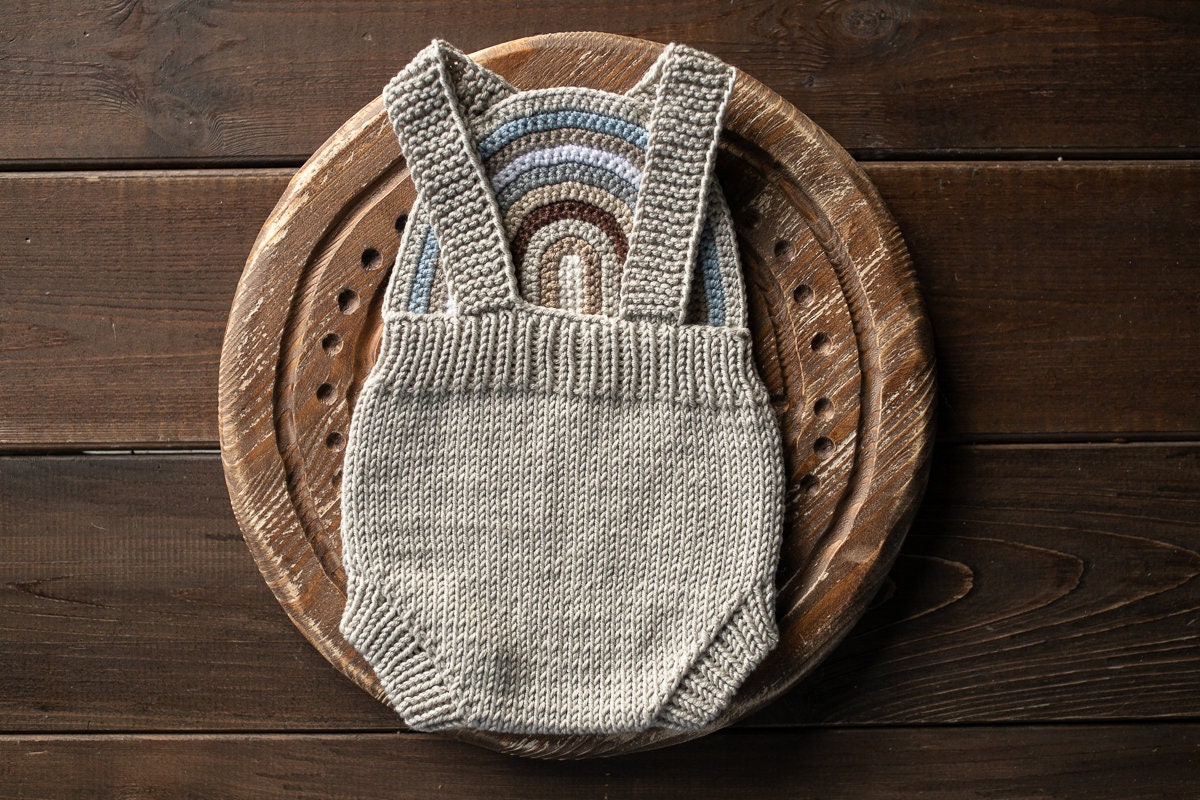 Newborn Knit romper,Newborn Knited set,Newborn Hat,Newborn outfit,Newborn cap,Newborn photography,Pregnancy gift,Knitted newborn photo props