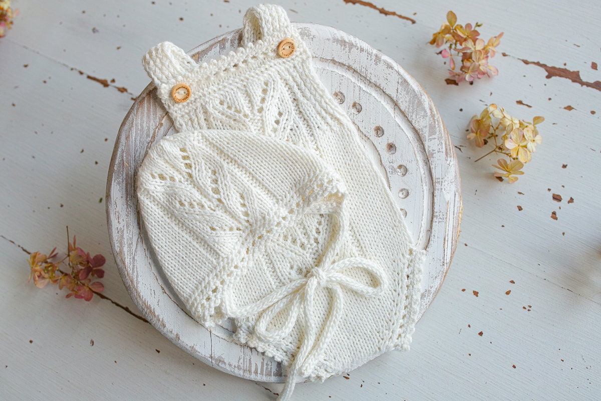 Knitted romper & bonnet,Newborn Photography Prop Set,Newborn photography outfit,Newborn girl photoshoot outfit,Pregnancy gift,Newborn props