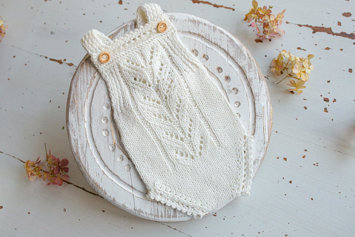 Knitted romper & bonnet,Newborn Photography Prop Set,Newborn photography outfit,Newborn girl photoshoot outfit,Pregnancy gift,Newborn props