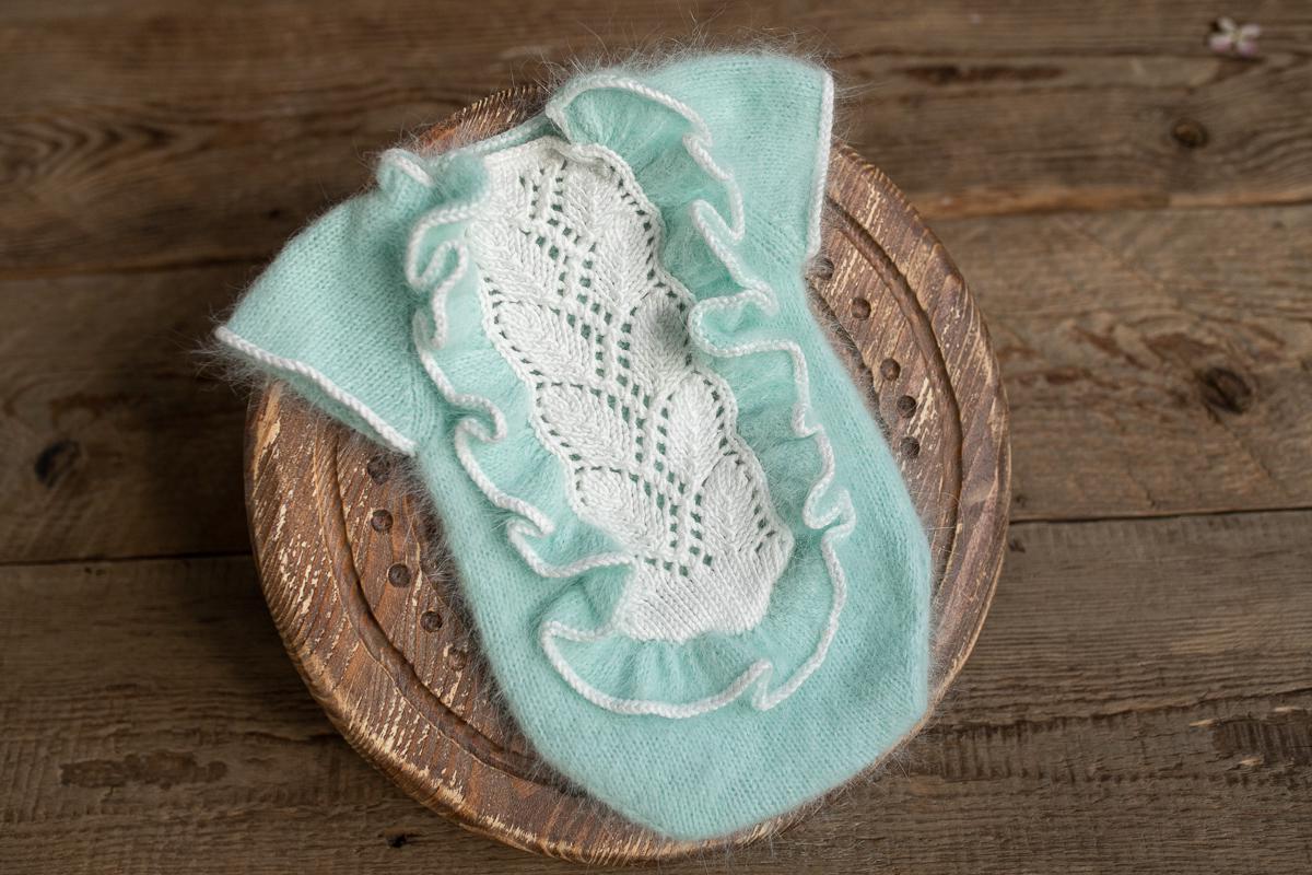 Knitted romper and bonnet,Newborn knitted Set,Newborn photography outfit,Сable knit romper,Pregnancy gift,newborn knit outfit,newborn props