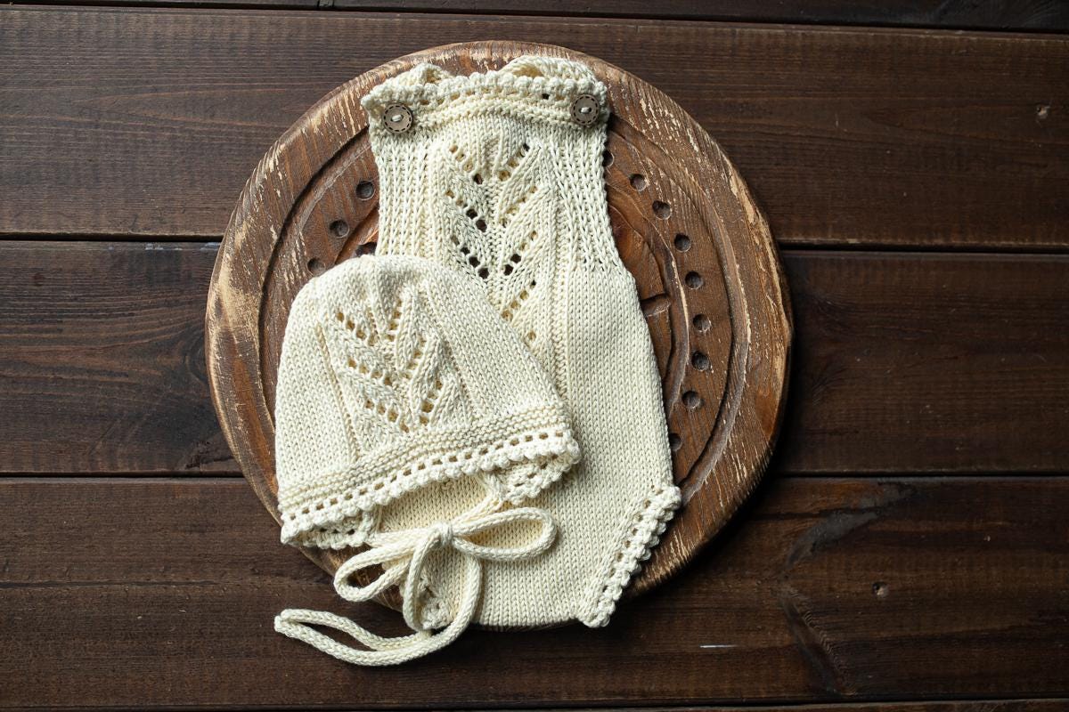 Knitted romper & bonnet,Newborn Photography Prop Set,Newborn photography outfit,Newborn girl photoshoot outfit,Pregnancy gift,Newborn props