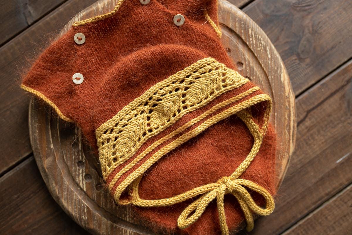 Knitted romper and bonnet,Newborn knitted Set,Newborn photography outfit,Сable knit romper,Pregnancy gift,newborn knit outfit,newborn props