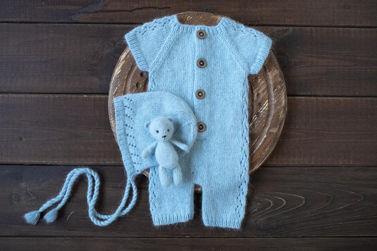 Knitted romper,bonnet and Knit Teddy Bear,Newborn knitted Set,Newborn photography outfit,Pregnancy gift,newborn knit outfit,newborn props