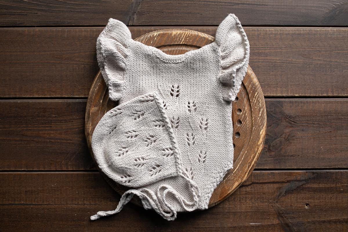 Knitted romper & bonnet,Newborn Photography Prop Set,Newborn photography outfit,Newborn girl photoshoot outfit,Pregnancy gift,Newborn props