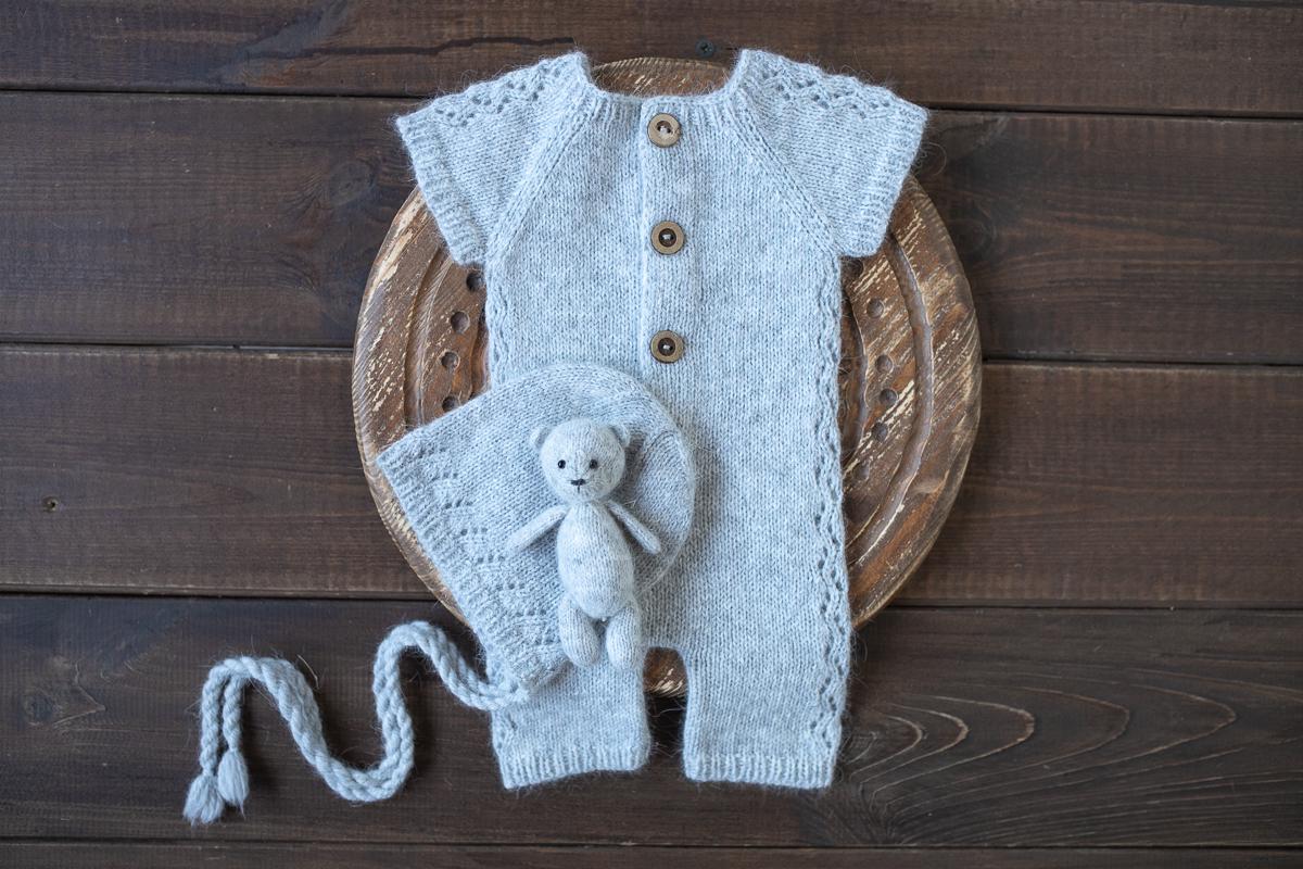 Knitted romper,bonnet and Knit Teddy Bear,Newborn knitted Set,Newborn photography outfit,Pregnancy gift,newborn knit outfit,newborn props