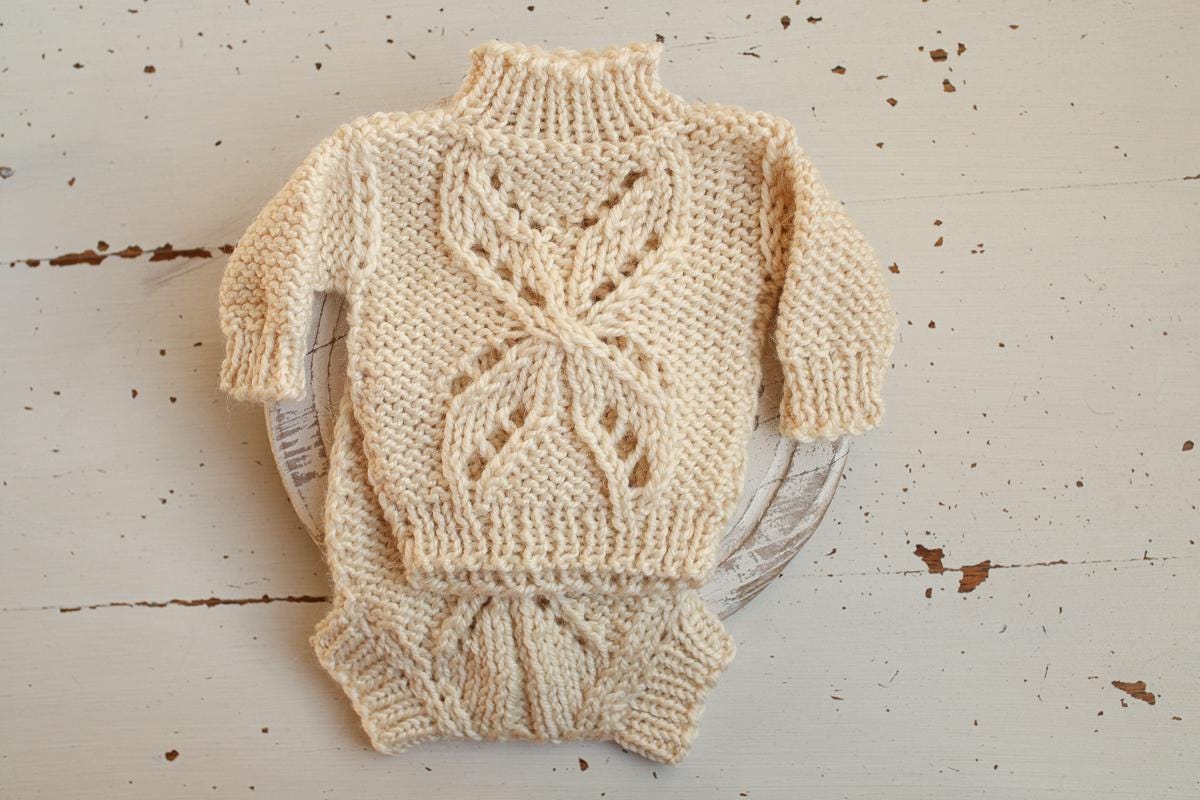 Newborn Knited set, age 0 to 1 m,Newborn Coming Home Outfit Knitted Baby Chunky Sweater,Bloomers,Newborn outfit,Knitted newborn photo props