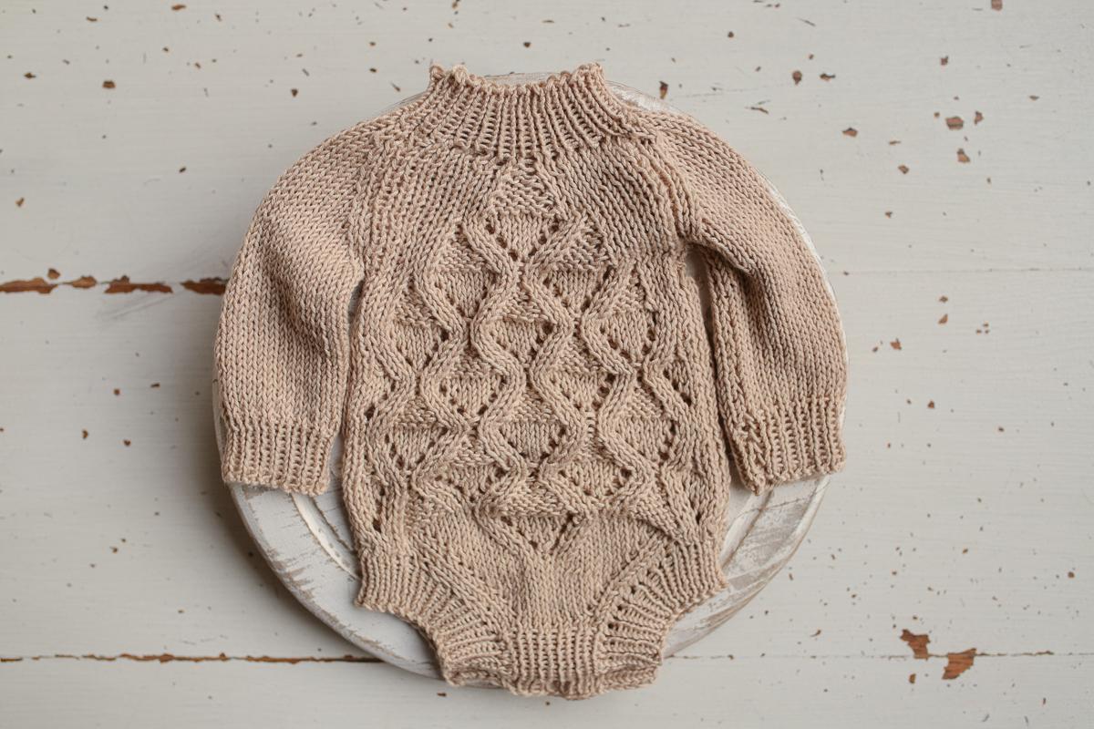 Knitted romper and bonnet,Newborn knitted Set,Newborn photography outfit,Сable knit romper,Pregnancy gift,newborn knit outfit,newborn props