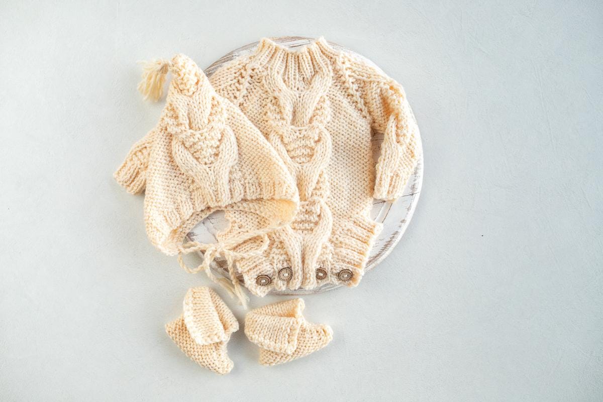 Newborn Knited set,Newborn Knit romper,Newborn Hat,Newborn outfit,Newborn cap,Newborn photography,Pregnancy gift,Knitted newborn photo props