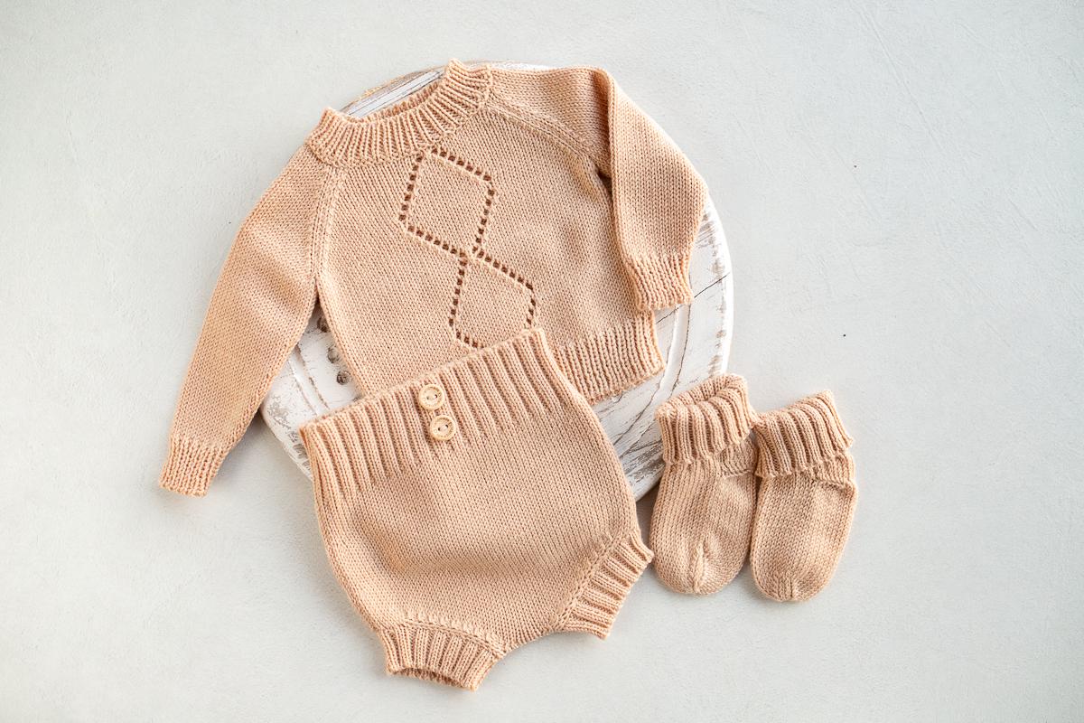 Newborn Knit romper,Newborn Knited set,Newborn socks,Newborn outfit,Newborn photography,Pregnancy gift,Knitted newborn photo props