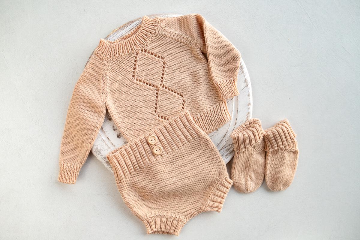 Newborn Knit romper,Newborn Knited set,Newborn socks,Newborn outfit,Newborn photography,Pregnancy gift,Knitted newborn photo props