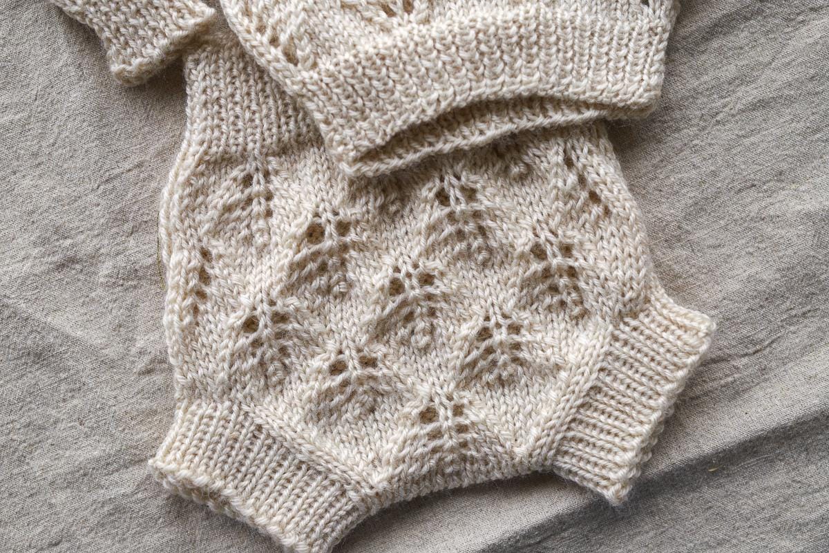 Newborn Knited set,Newborn Coming Home Outfit Knitted Baby Chunky Sweater,Bloomers,Newborn outfit,Pregnancy gift,Knitted newborn photo props