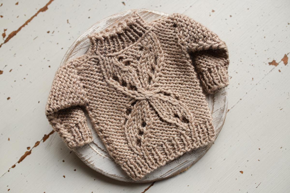 Newborn Knited set, age 0 to 1 m,Newborn Coming Home Outfit Knitted Baby Chunky Sweater,Bloomers,Newborn outfit,Knitted newborn photo props