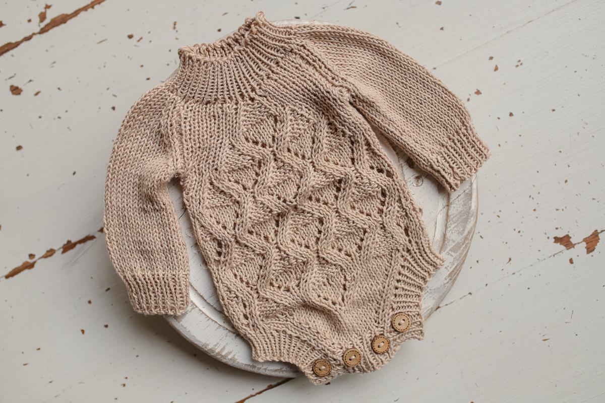 Knitted romper and bonnet,Newborn knitted Set,Newborn photography outfit,Сable knit romper,Pregnancy gift,newborn knit outfit,newborn props