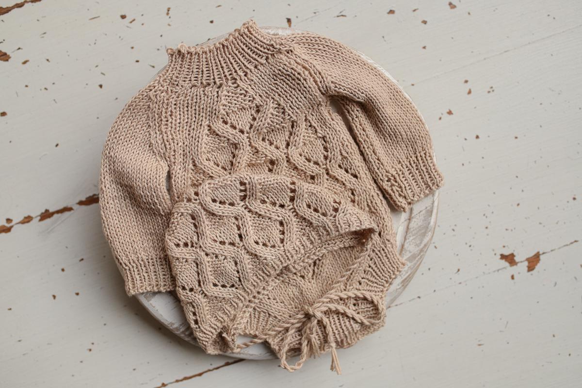 Knitted romper and bonnet,Newborn knitted Set,Newborn photography outfit,Сable knit romper,Pregnancy gift,newborn knit outfit,newborn props