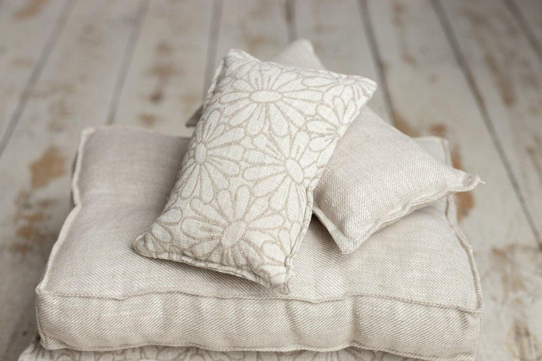Newborn linen posing bed and pillow photography prop