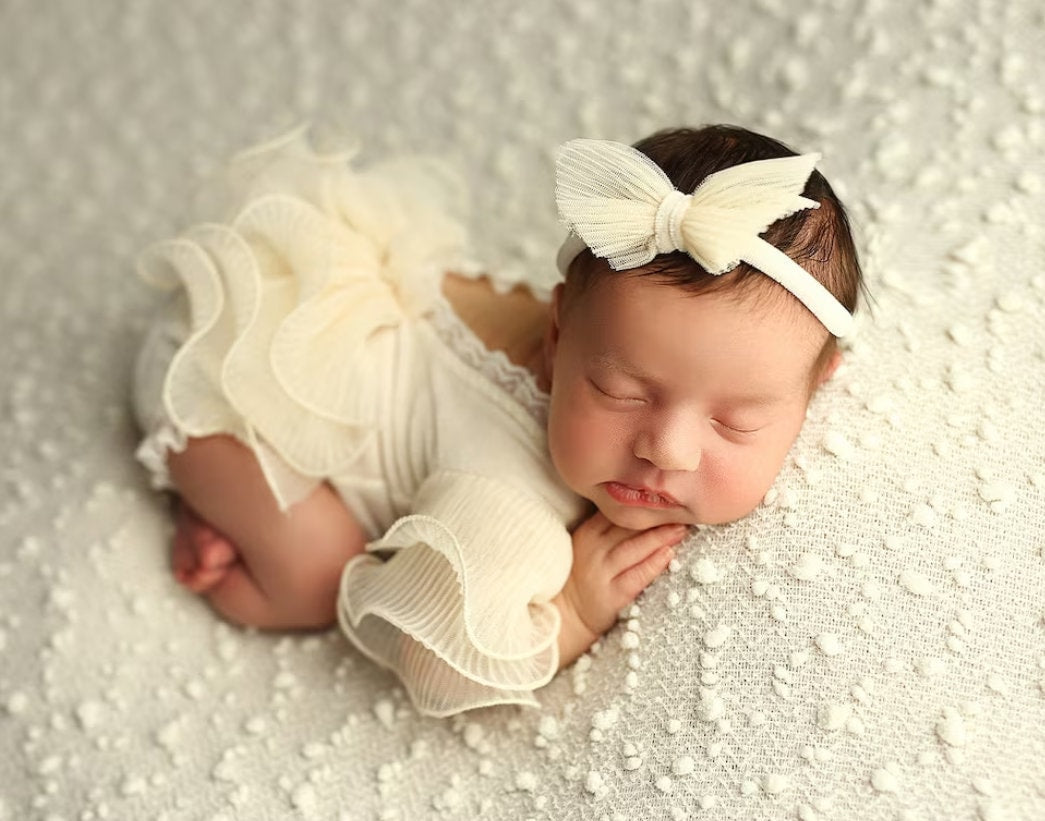 Newborn lace romper set — cover image for dad photoshoot styling guide