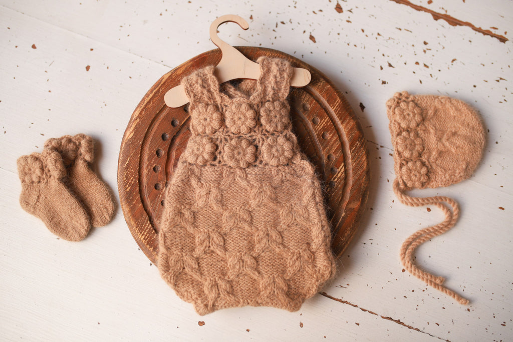 Knitted romper and bonnet,Newborn knitted Set,Newborn photography outfit,Сable knit romper,Pregnancy gift,newborn knit outfit,newborn props (Copy) (Copy) (Copy) (Copy)