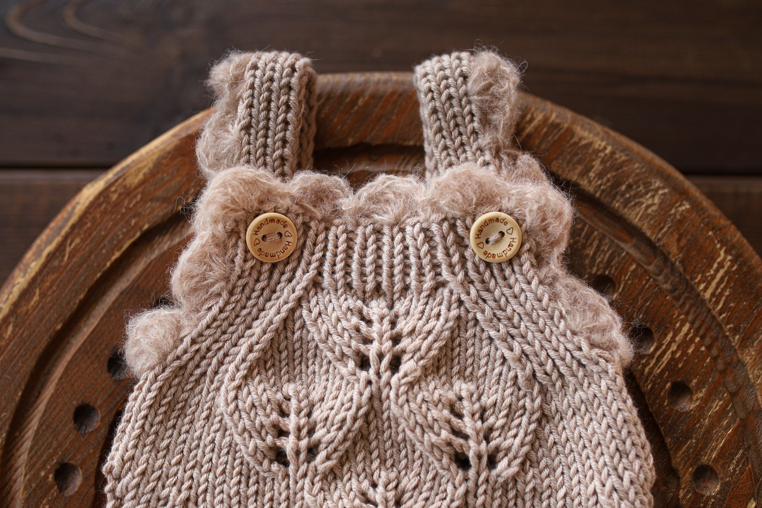 Knitted jumpsuit, bonnet for a newborn, merino wool clothing set, newborn photo shoot props, newborn photo shoot clothes, hospital discharge clothes. (Copy) (Copy) (Copy) (Copy)