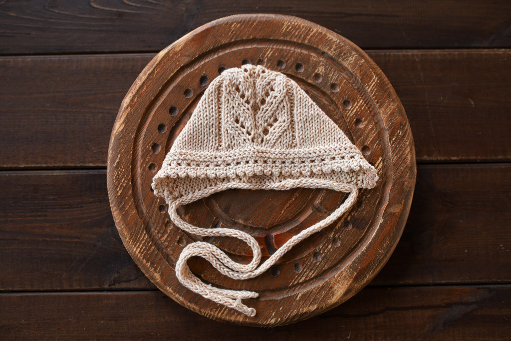 Knitted jumpsuit, bonnet and booties for a newborn, merino wool clothing set, newborn photo shoot props, newborn photo shoot clothes, hospital discharge clothes. (Copy) (Copy) (Copy) (Copy)